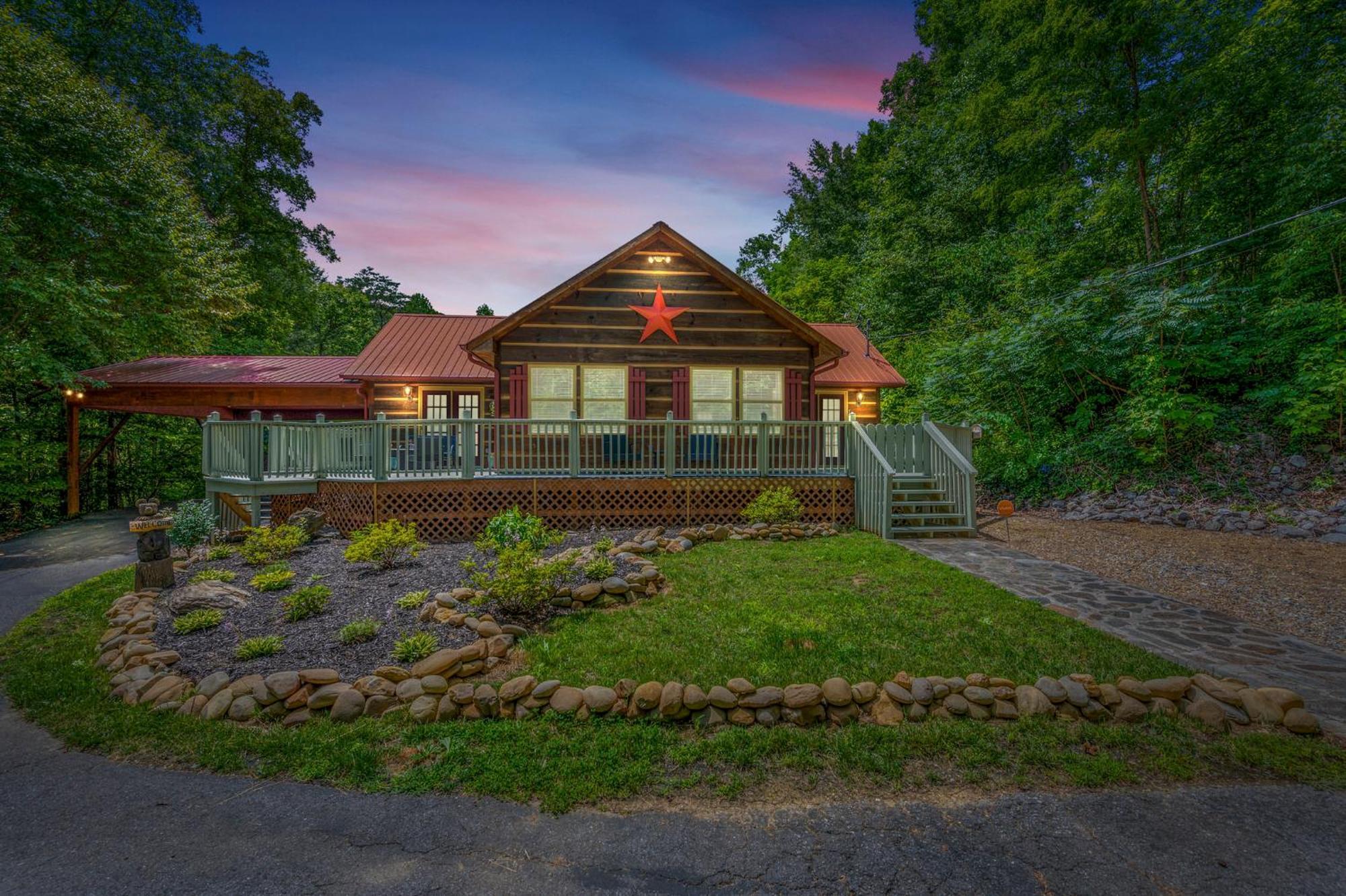 Cozy Bear Cabin Villa Cosby Exterior photo