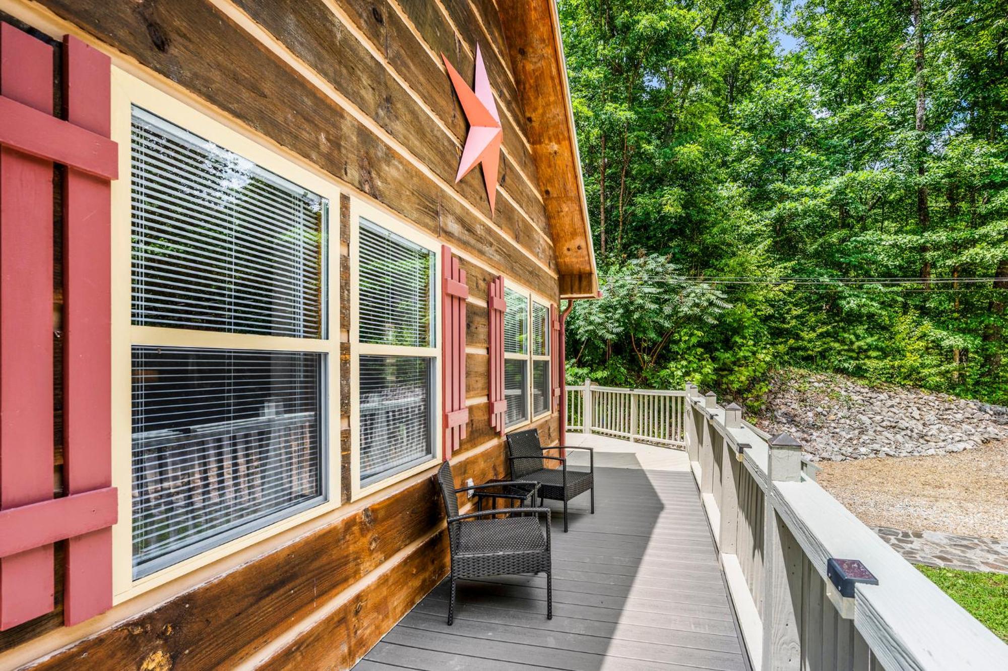 Cozy Bear Cabin Villa Cosby Exterior photo