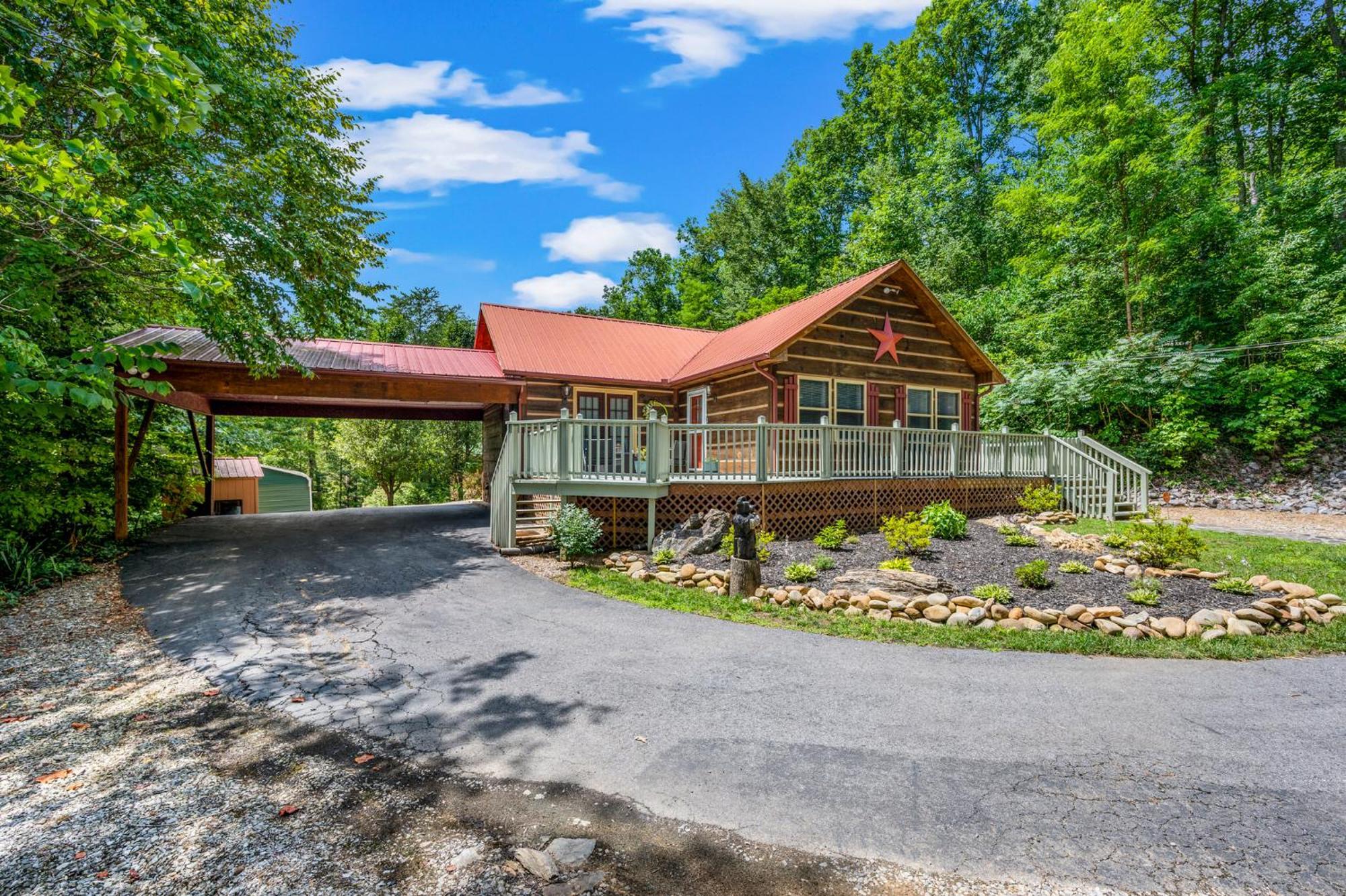 Cozy Bear Cabin Villa Cosby Exterior photo